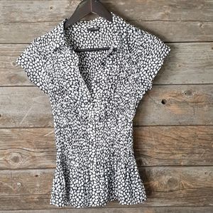 East 5th Petite Medium Button Down Top